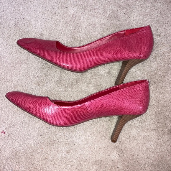 EUC Rockport red heels - Picture 7 of 8